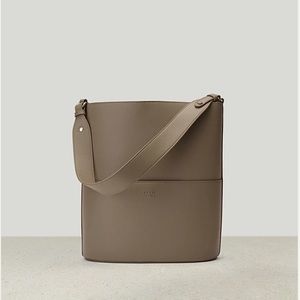 Freja New York Tall Tote, Taupe